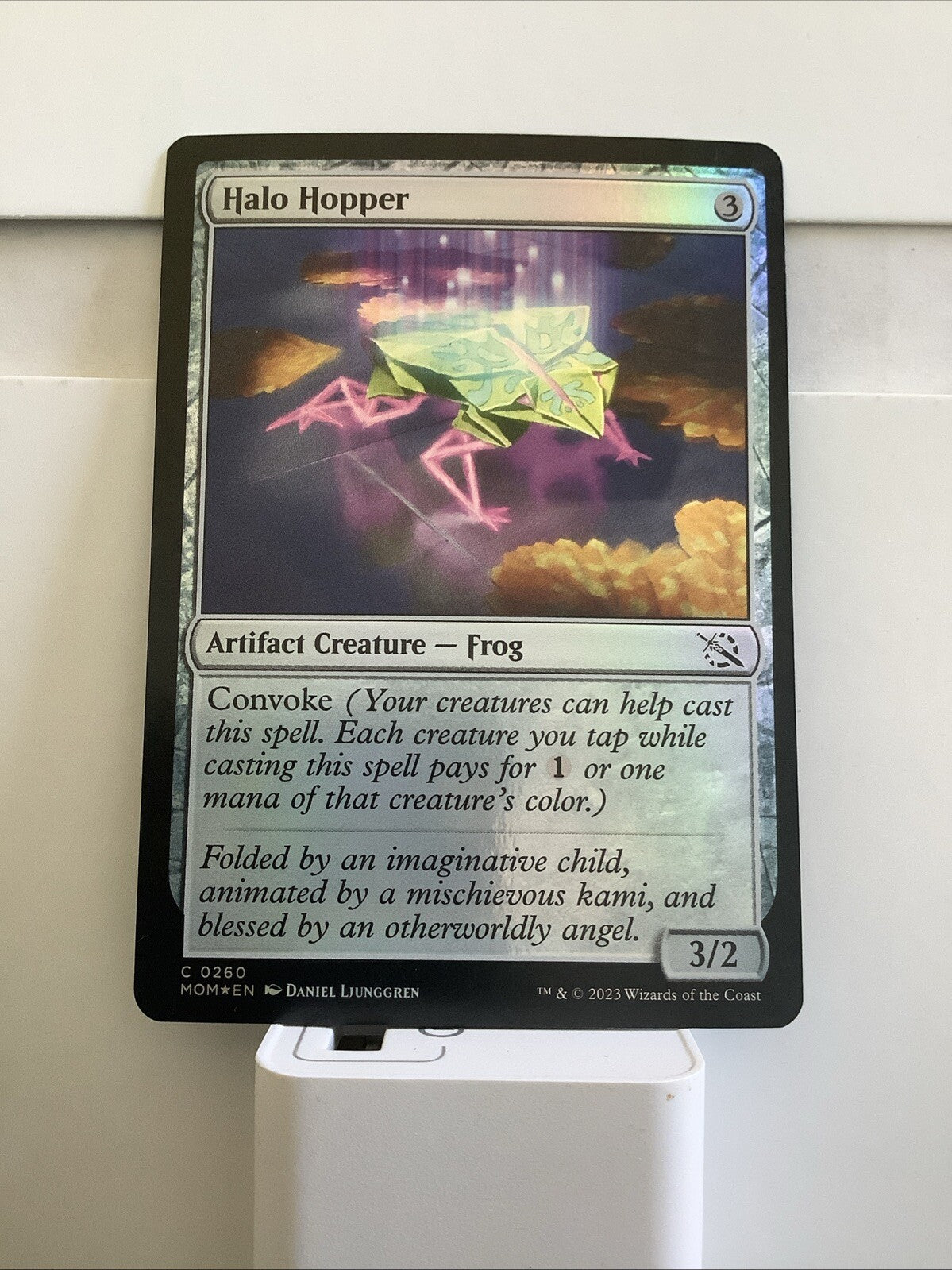 Halo Hopper MOM #260 Foil Common from March of the Machine.