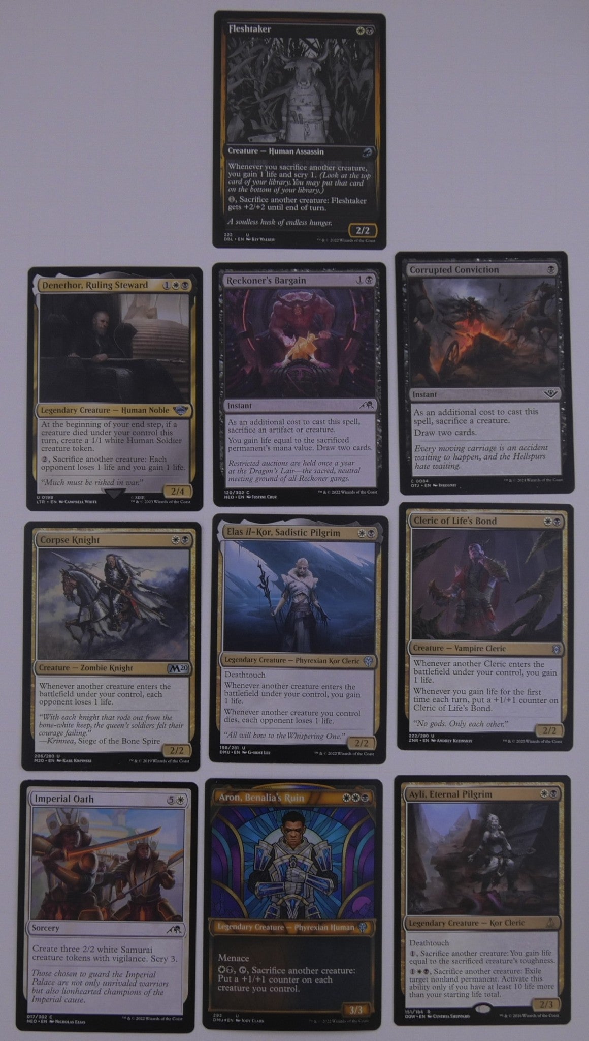 Elas il-Kor Sadistic Pilgrim Orzhov Commander pack with lifegain and sacrifice synergy cards