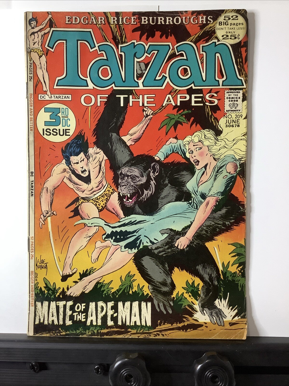 Tarzan #209 comic book cover (DC Comics 1972)
