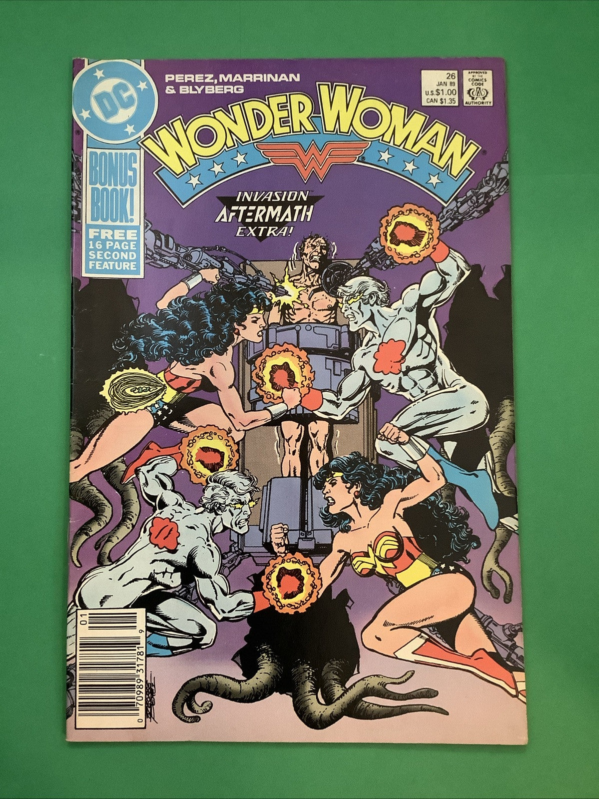 Wonder Woman #26 comic book cover (DC Comics 1989 Newsstand Edition)
