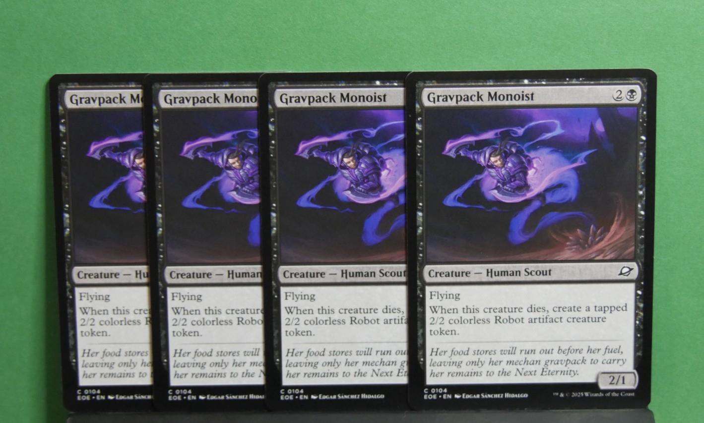 Gravpack Monoist #104 x4 regular finish playset from Edge of Eternities.