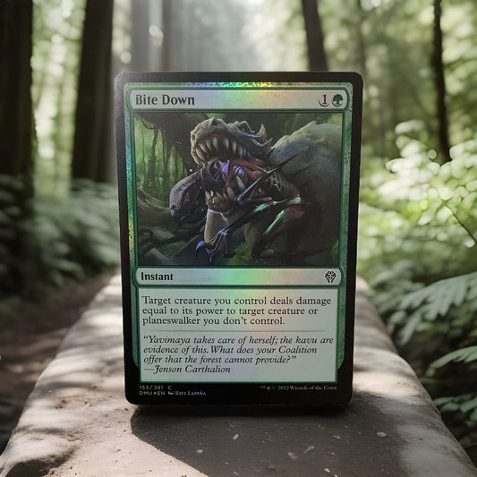 MTG DMU:  Bite Down (Instant) Dominaria United 155/281 Regular Common Foil