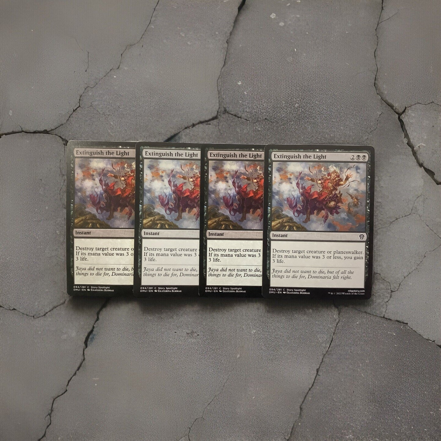 Extinguish the Light DMU 094 x4 regular finish MTG instant playset