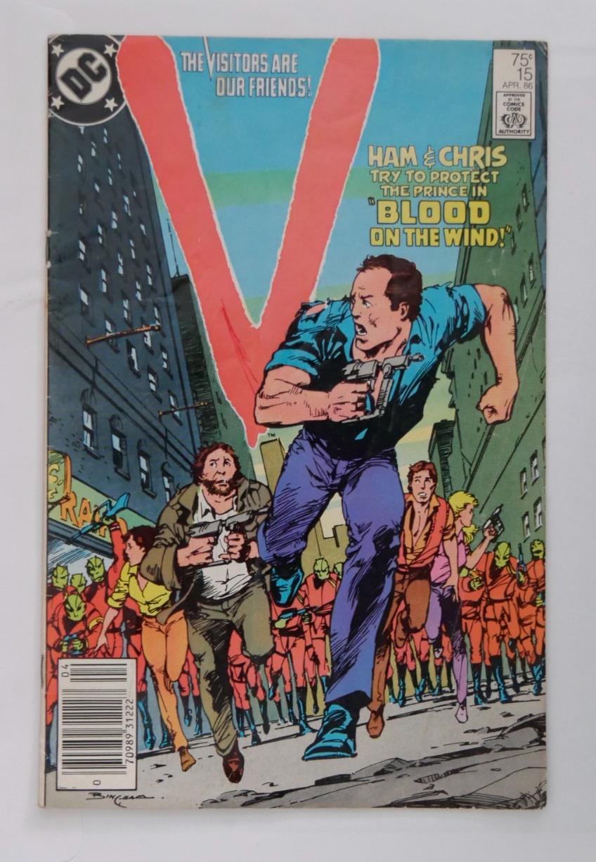 V #15 DC Comics 1986 cover featuring human resistance fleeing through a city as alien Visitors pursue