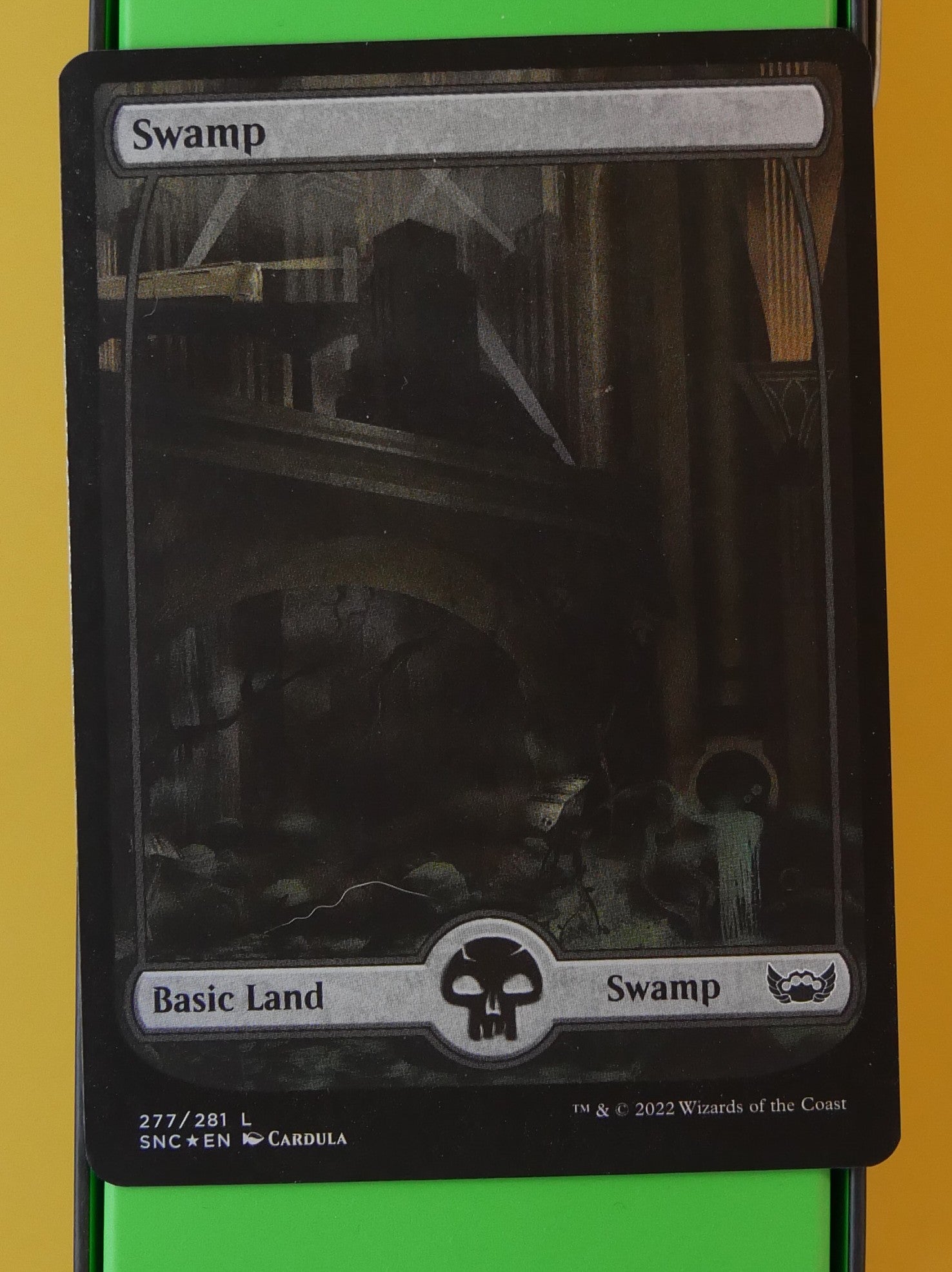 Swamp Extended Art Foil 277/281 MTG card (SNC)
